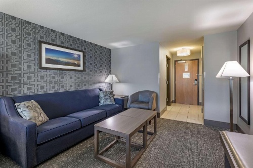 Best Western Plus Las Vegas West image 11