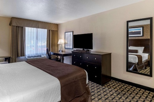 Best Western Plus Las Vegas West image 14