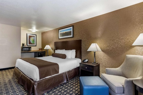 Best Western Plus Las Vegas West image 21