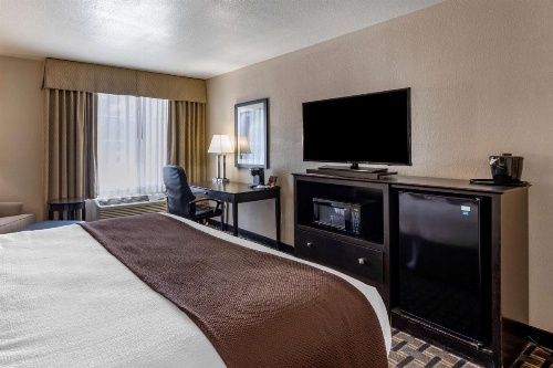 Best Western Plus Las Vegas West image 25