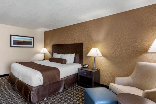 Best Western Plus Las Vegas West image 26