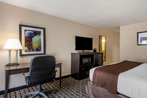 Best Western Plus Las Vegas West image 27