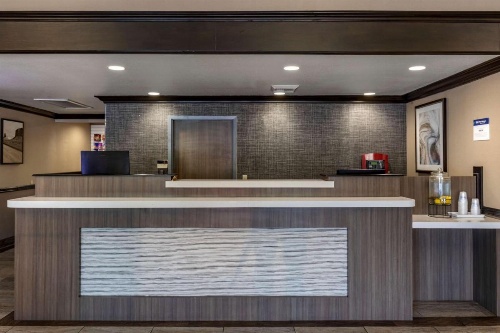 Best Western Plus Las Vegas West image 5